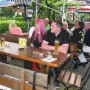 Im Bierbrunnen Schliersee ist der Garten für uns zum Schwabenteller gedeckt.